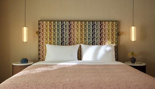 Rooftop Junior Suite Front Sea View