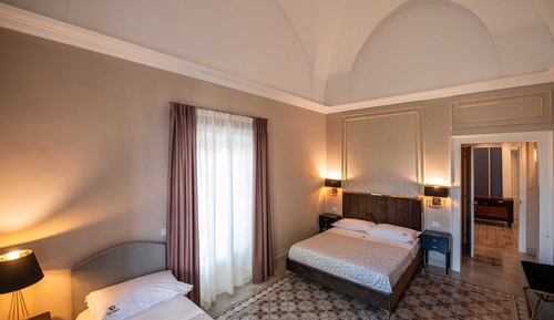 Deluxe Triple Room, Garden View