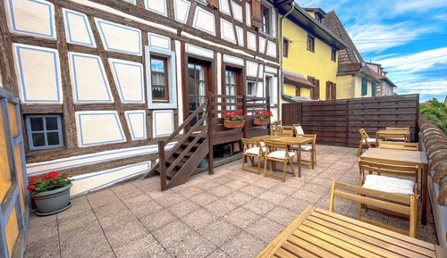 Traditional House, Vineyard View