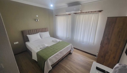 Comfort Double or Twin Room, Garden View