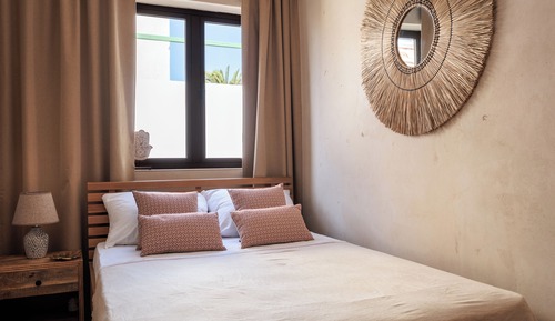 4. Two-bedroom Premium Apartment with panoramic view. Oceanview.