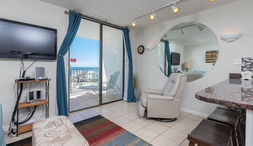 Condo, 1 Bedroom