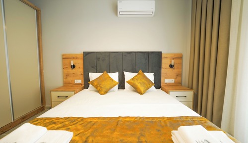 Deluxe Quadruple Room, Beach View
