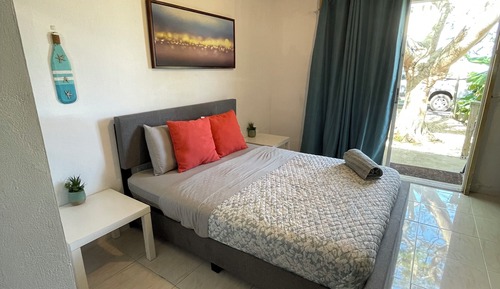 Studio, Ocean View