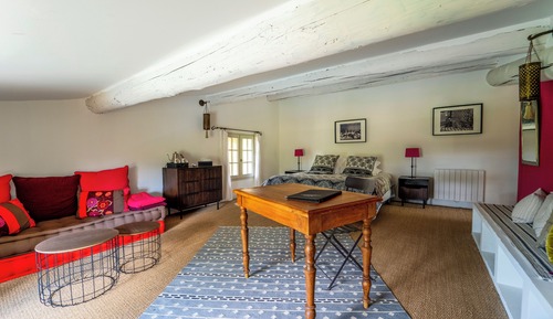 Double Room, 1 King Bed, Pool View