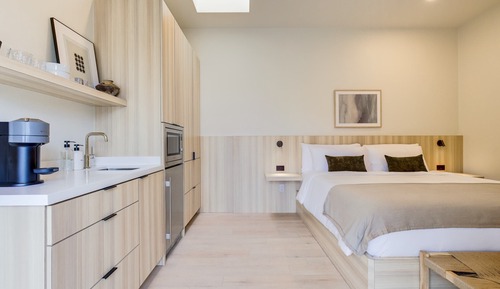 Superior Studio, 1 King Bed
