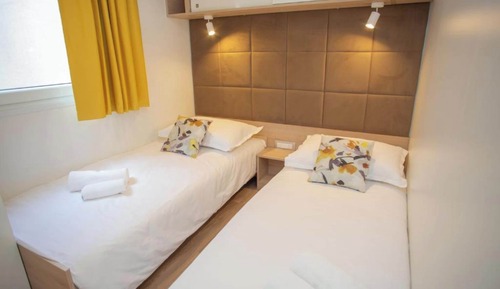 Exclusive Mobile Home, Sea View