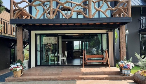Deluxe Villa