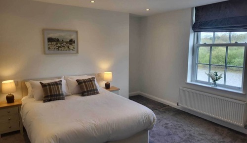 Luxury Apartment