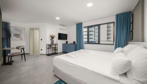 DELUXE DOUBLE ROOM, SEA VIEW, BALCONY