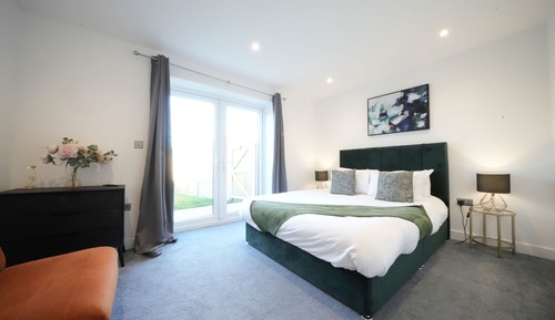 Premium Apartment