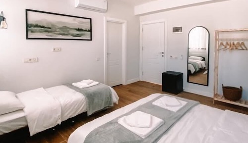 Superior Room, Multiple Beds, Pets Allowed, Garden View