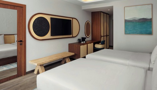 Room, 2 Double Beds, Balcony, Park View