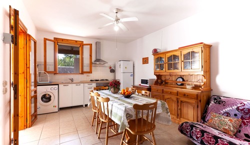 Standard House, 2 Bedrooms (Villetta Roma With Fancy Garden)