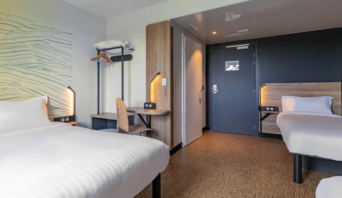 Basic Quadruple Room, Non Smoking