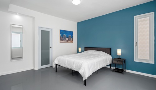 Apartment (3 Bedrooms)