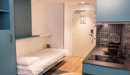 Studio, Multiple Beds