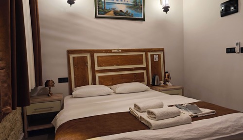 Classic Single Room