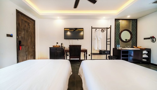 Deluxe Family with Spa Bath