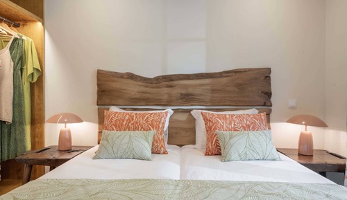 Basic Cottage (Malvasia)