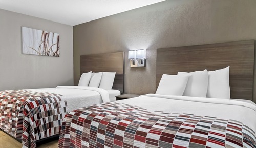 Deluxe Room, 2 Queen Beds, Non Smoking