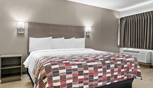 Suite, 1 King Bed, Non Smoking