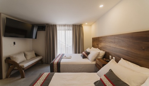 Premier Suite