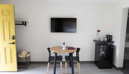 Deluxe Room, 2 Double Beds, Mountain View