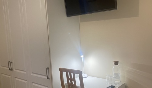 Standard Twin Room with a Shared Bathroom