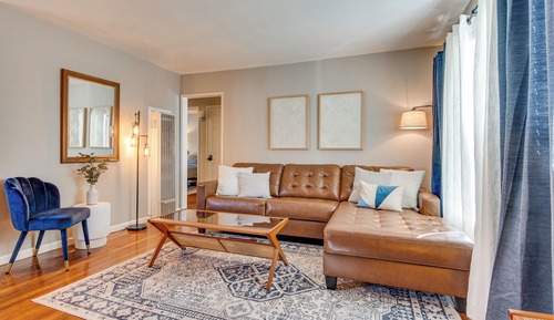 Apartment (2 Bedrooms)