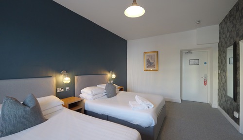 Deluxe Twin Room