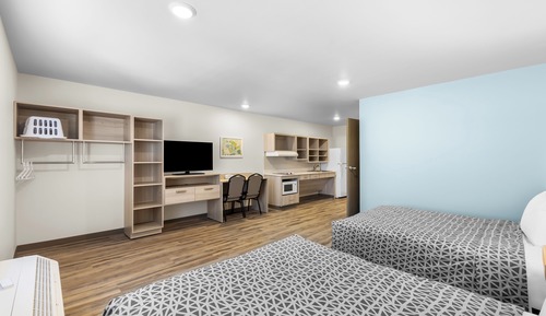 Suite, 1 King Bed with Sofa bed, Non Smoking