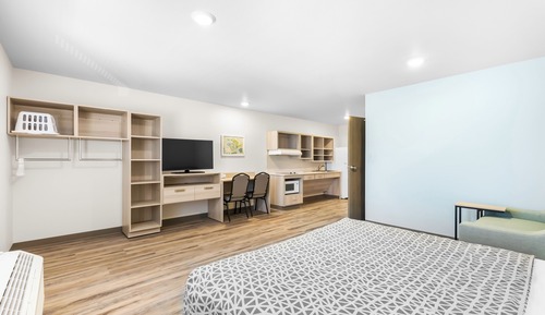 Suite, 1 King Bed with Sofa bed, Accessible, Non Smoking