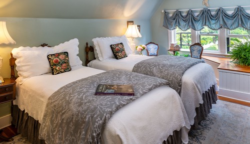 Hampton Suite (3rd Floor)