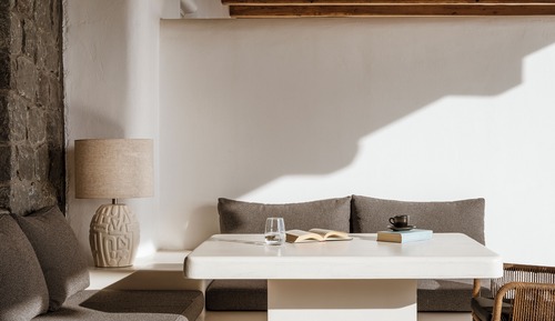 Sunrise Pool-Front Suite