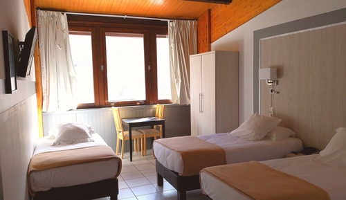 Triple Room