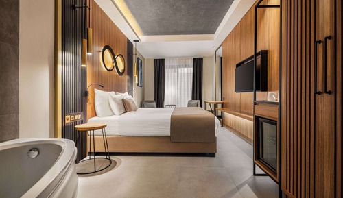 Deluxe Room, 1 King Bed