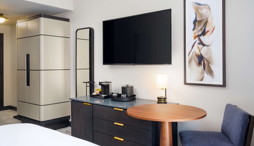 Room, 2 Queen Beds, Accessible (Hearing)