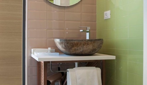Deluxe Single Room