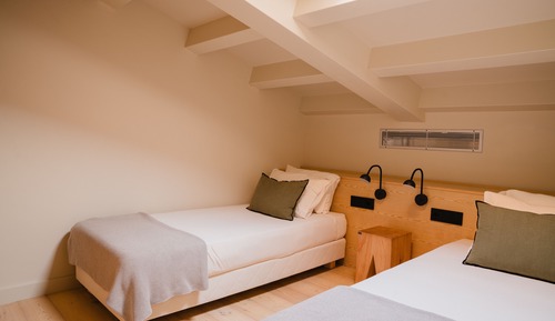 Comfort Quadruple Room (Carinyena)