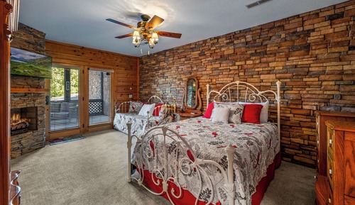 Luxury Cabin