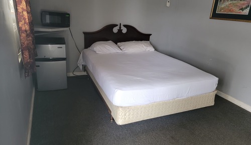 Classic Room, 1 Queen Bed