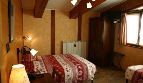 Basic Triple Room