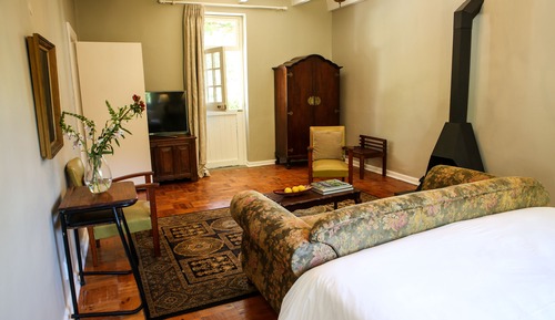 Luxury Cottage, 2 Bedrooms, Garden View, Poolside