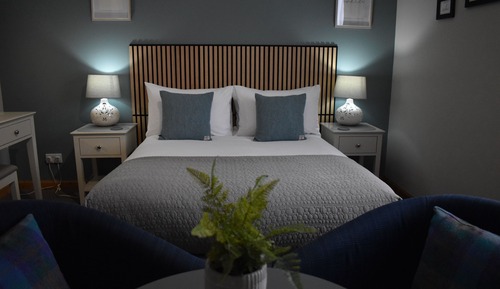 Double Room (Room B)