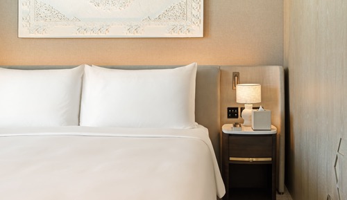 Executive Suite - Complimentary Lagoon Access