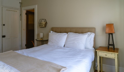 Room, 1 Queen Bed, Non Smoking, Ensuite