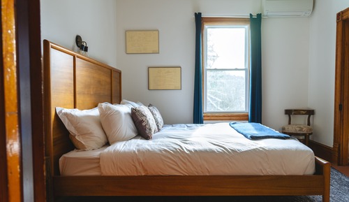 Deluxe Room, 1 King Bed with Sofa bed, Non Smoking, Ensuite