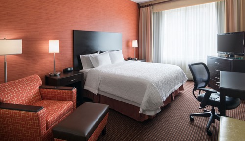 Suite, 1 King Bed, Non Smoking