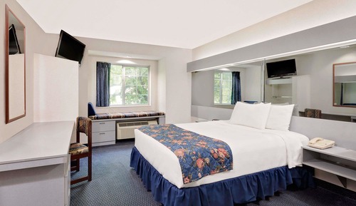 Room, Accessible